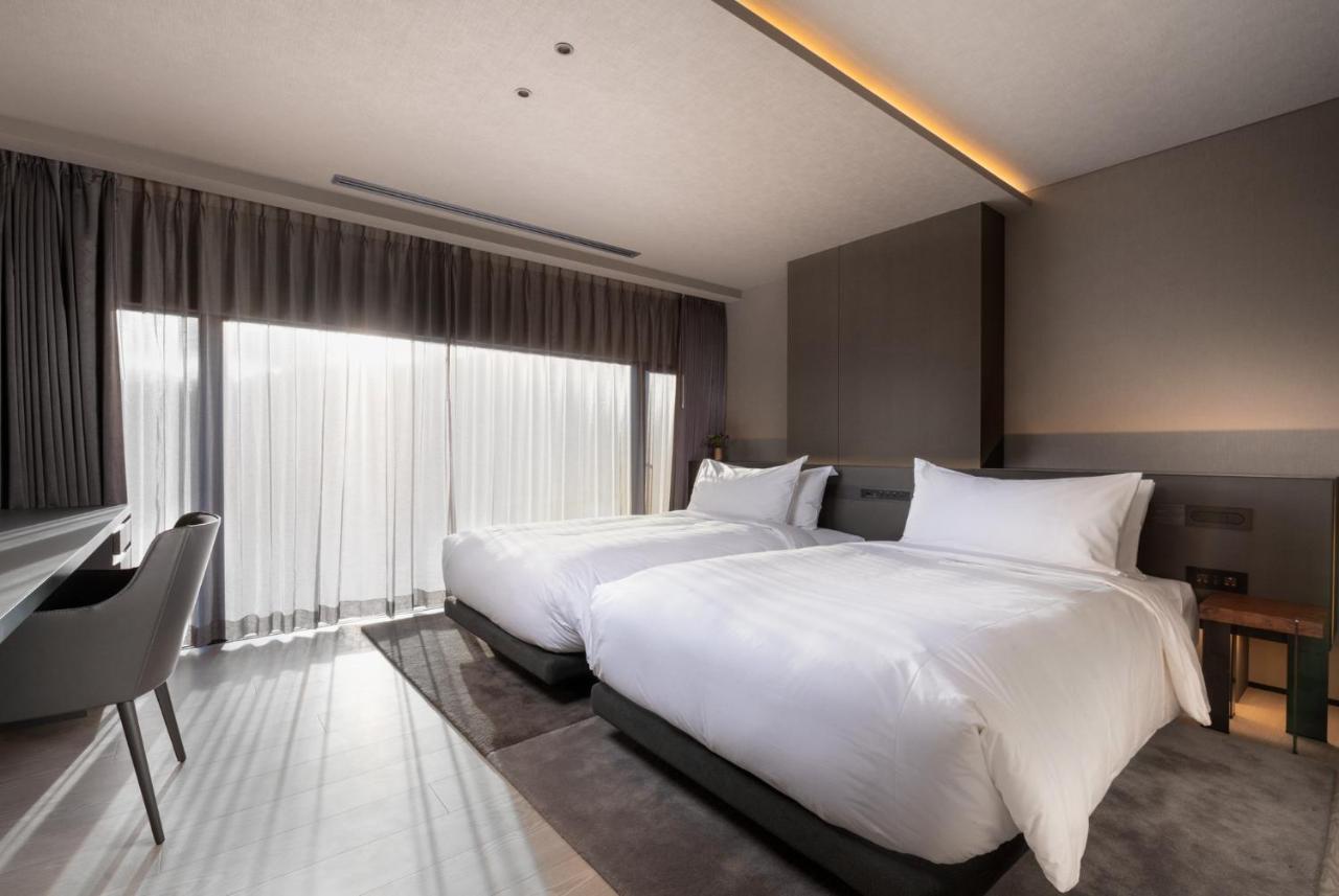 Sansui Niseko Hotel Кучан Екстериор снимка